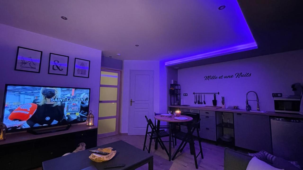 Mille Et Une Nuit, Appartement Classe 3 Etoiles En Rdc Avec Exterieur Et Parking Dole Luaran gambar