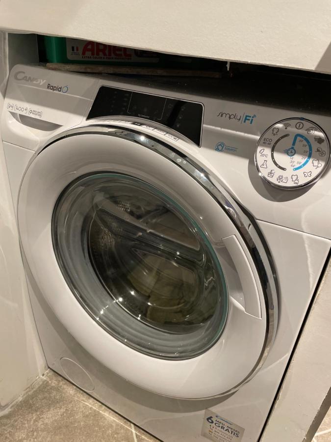 Mille Et Une Nuit, Appartement Classe 3 Etoiles En Rdc Avec Exterieur Et Parking Dole Luaran gambar